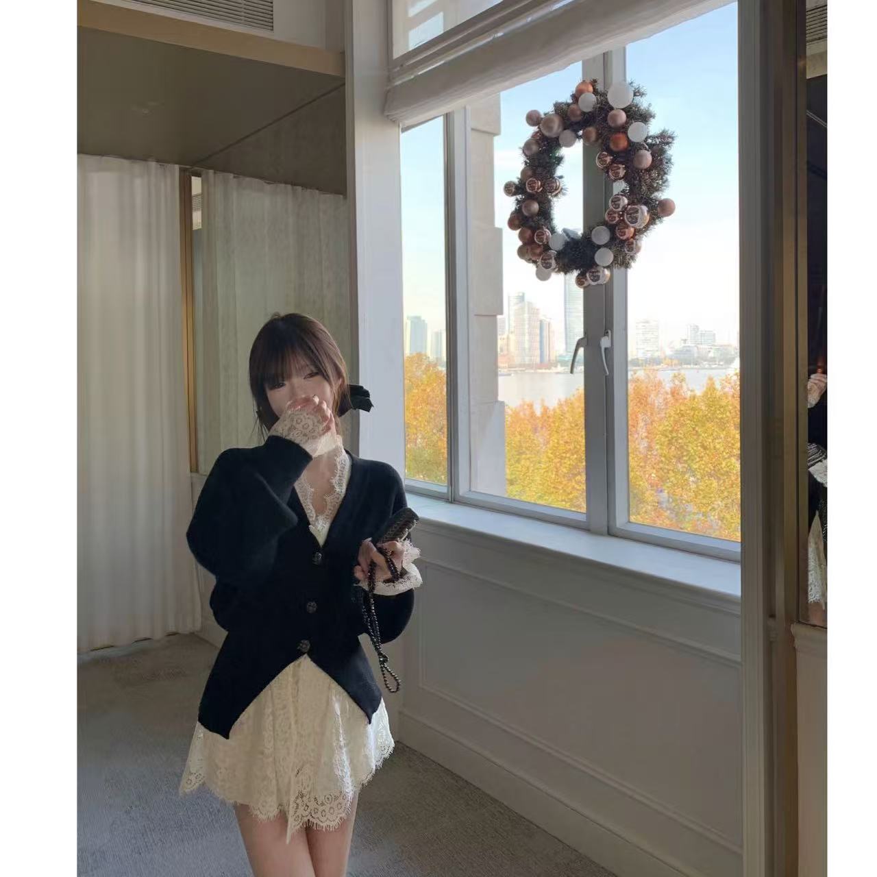 徐秋阳    三颗金扣   秋季新款百搭时尚休闲显瘦显白毛衣4423#