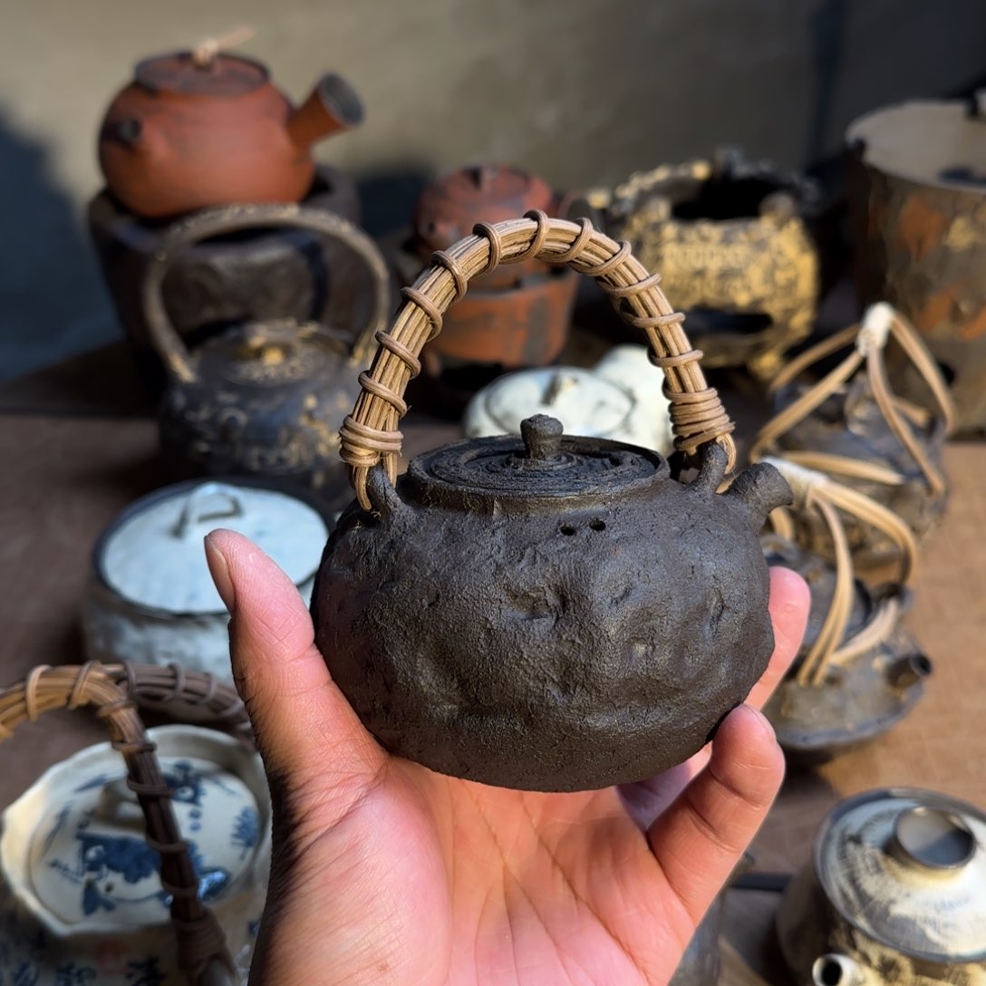 杯嘻*喵大一点的仓库直播种类多多