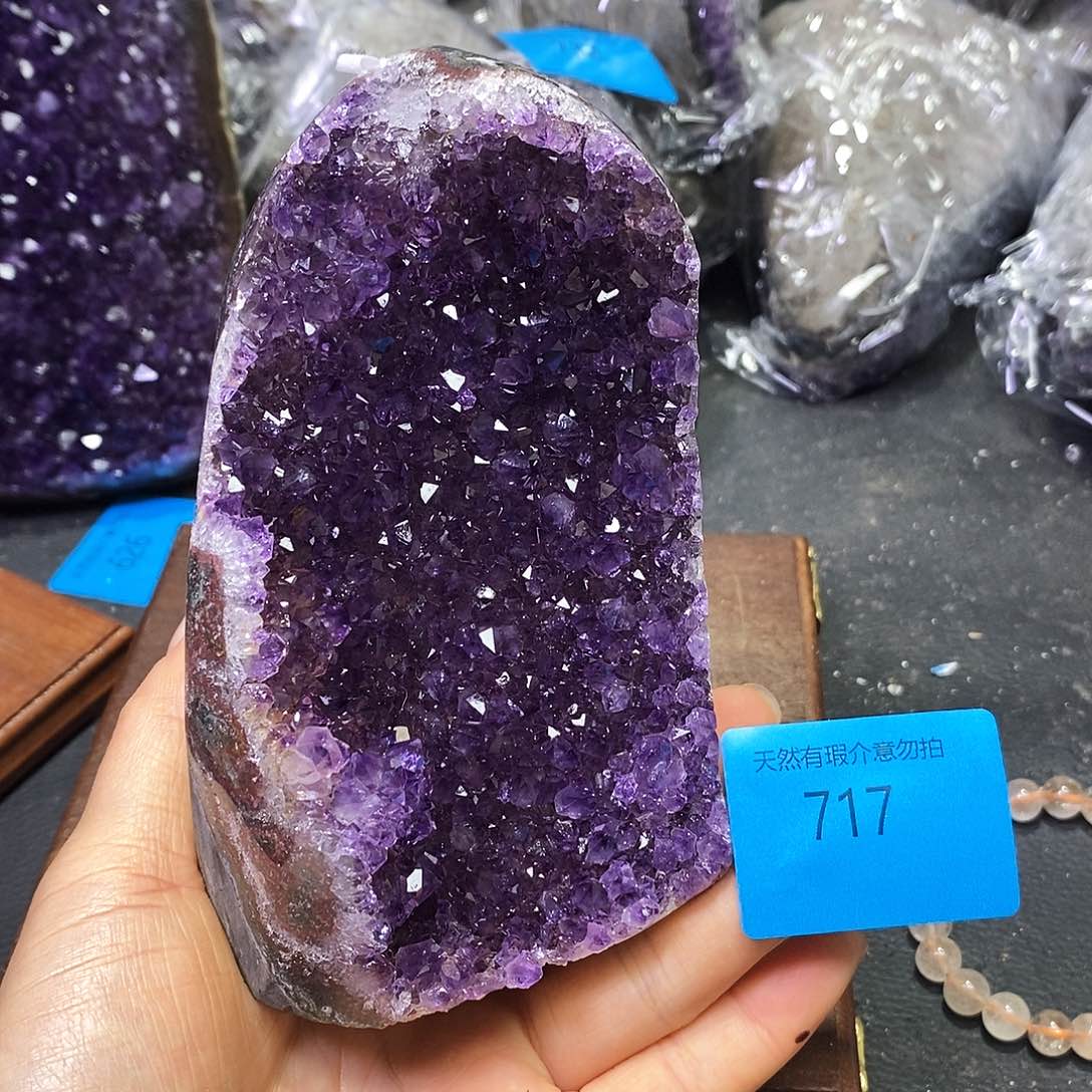 水晶大型摆件（非配饰）未镶嵌