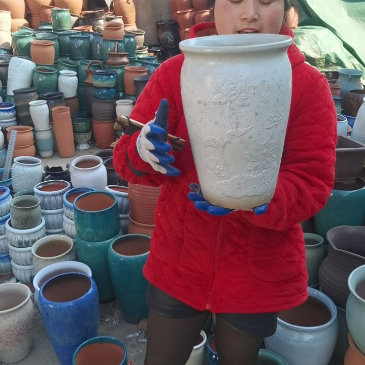 红陶口20高31瑕疵