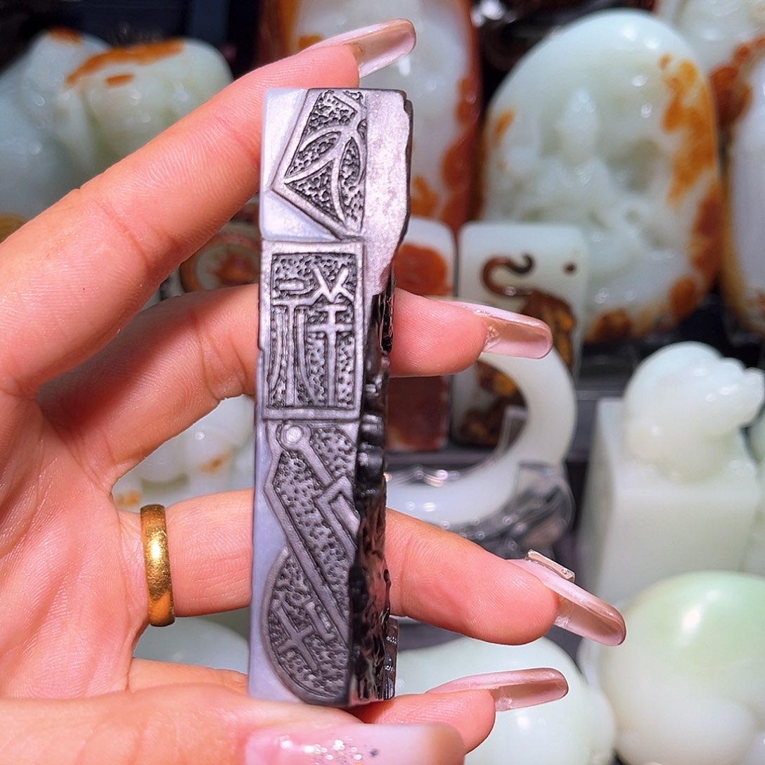 和田玉挂件未镶嵌爱**头