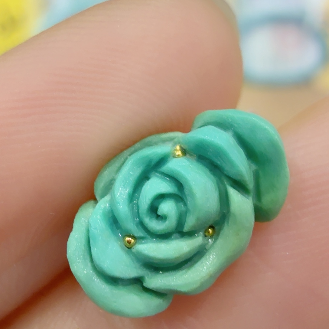 绿松石未镶嵌珠宝奇石