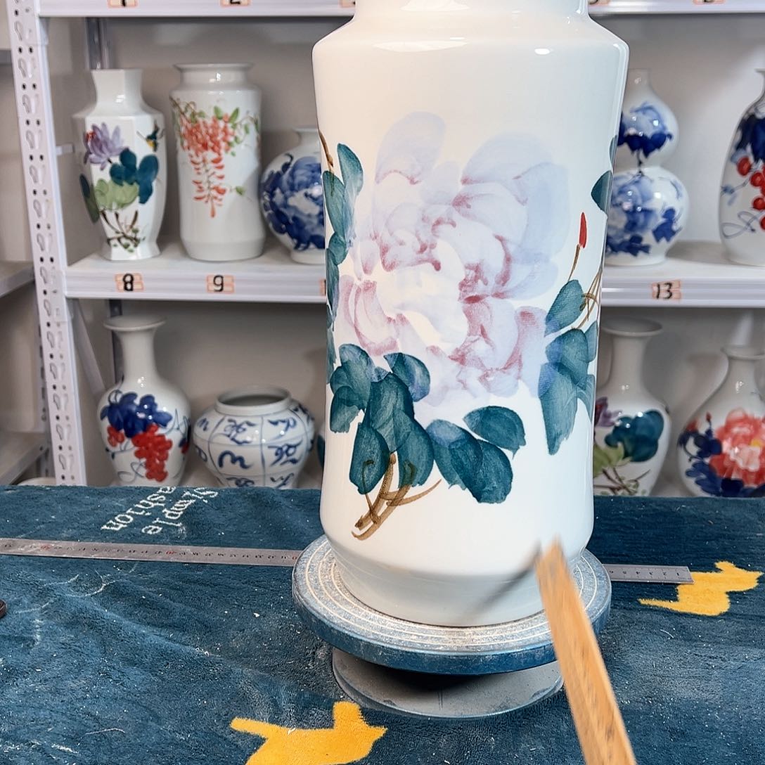 摆件景德镇陶瓷书紫牡