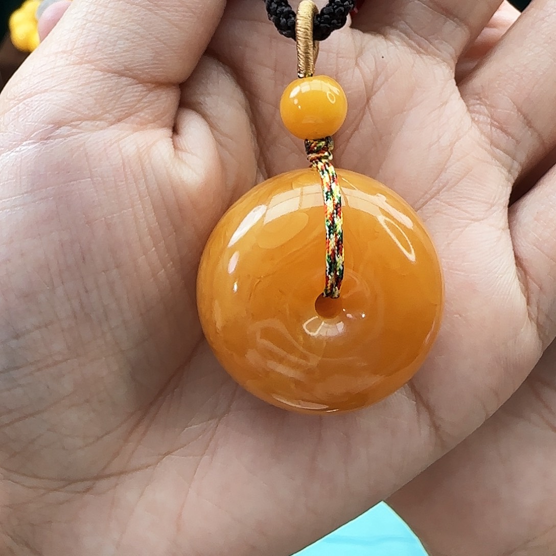 琥珀颈饰未镶嵌吊坠