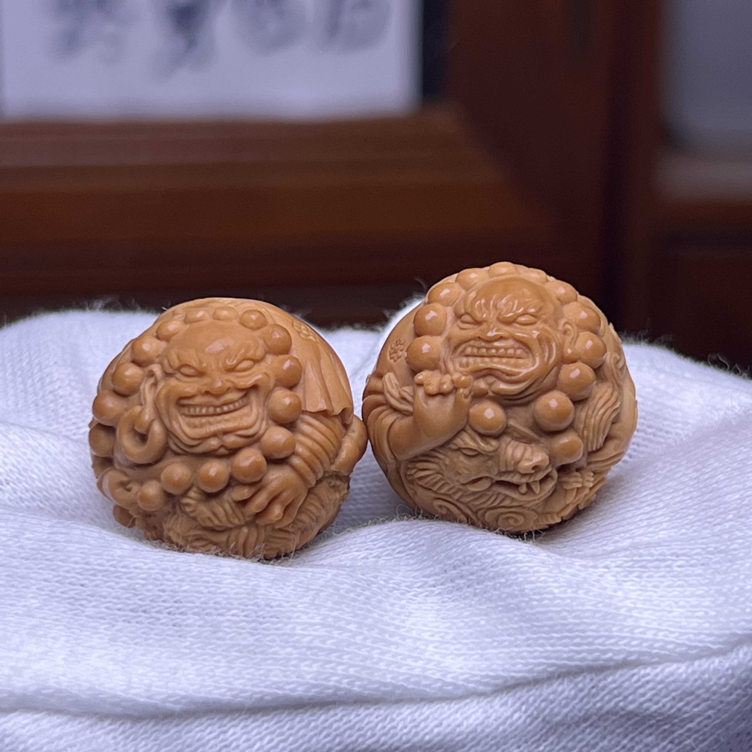 『精修祥龙伏虎一对』猴头核桃单颗配饰挂件全品有正常封口线