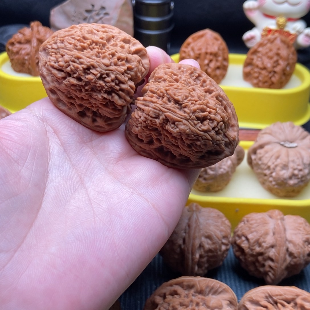 晨***風吊坠文玩核桃全品南疆