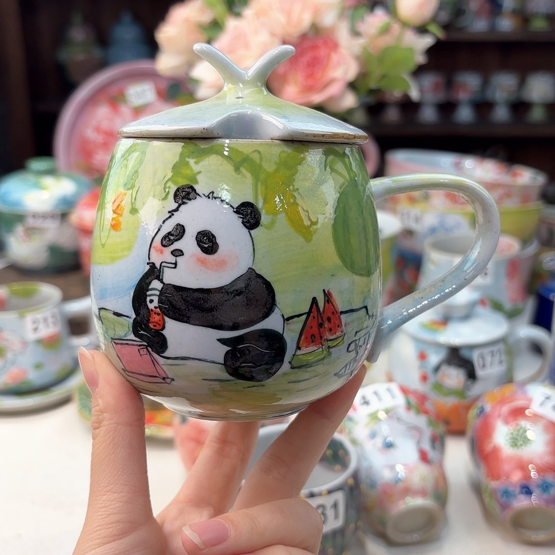 瓷片兔兔好可爱啊我