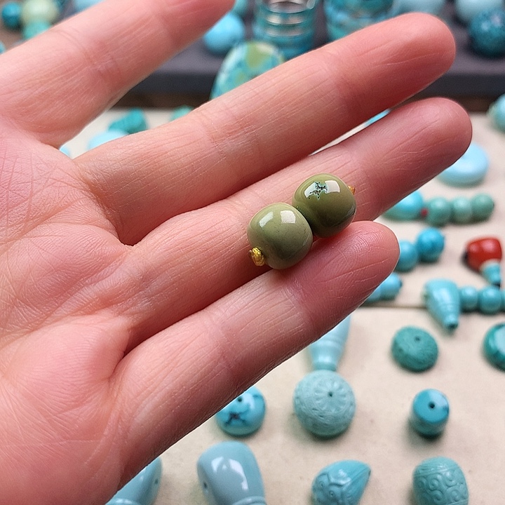 绿松石未镶嵌配饰