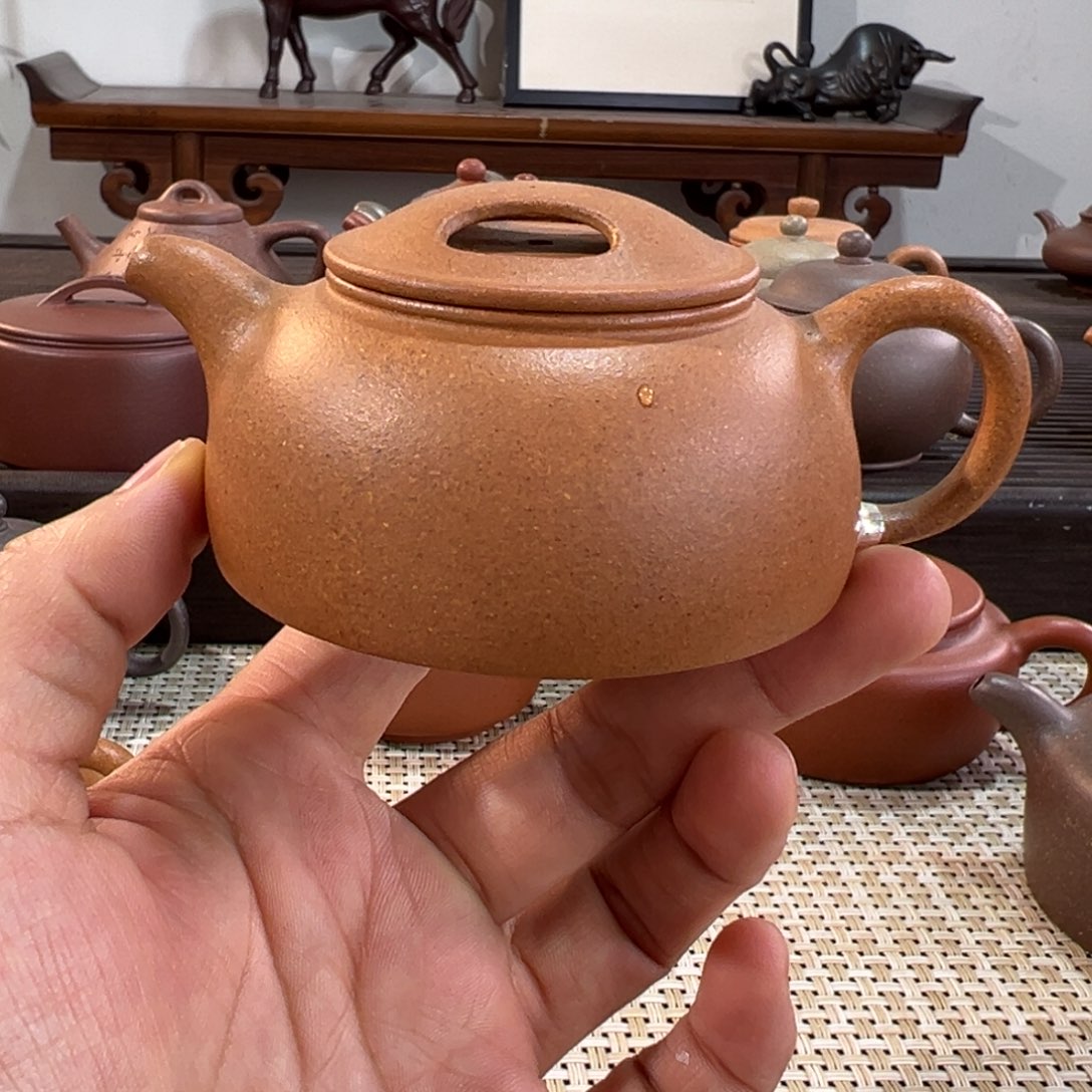 老黄段微瑕半手牛盖容量100