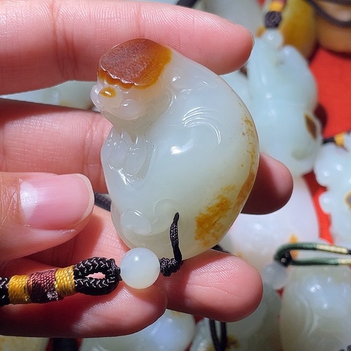 ****儿和田玉未镶嵌车挂