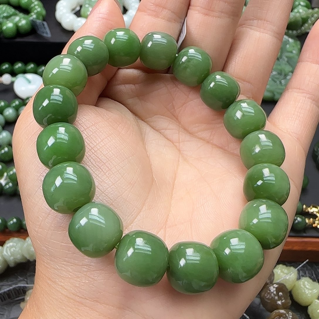 和田玉未镶嵌珠宝奇石