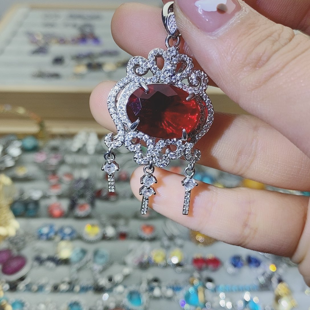 【闪购商品】托帕石耳饰银S925镶嵌