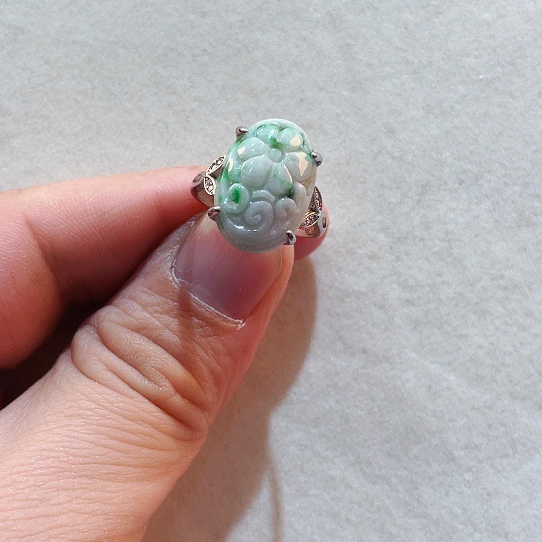 翡翠戒指未镶嵌戒指