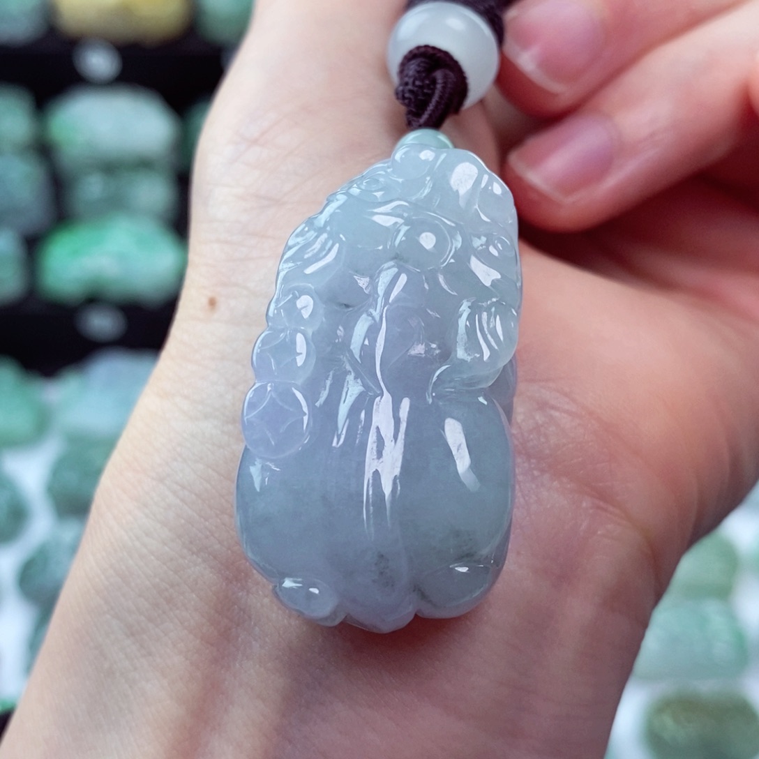 翡翠颈饰未镶嵌天然