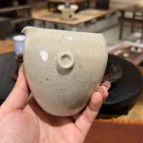 景德镇鱼和熊手工陶艺