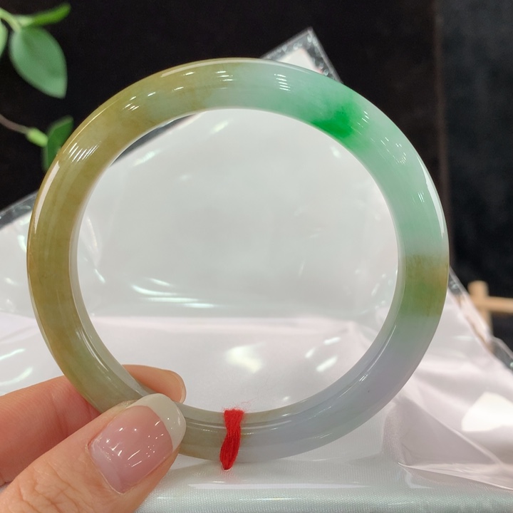 翡翠手镯未镶嵌111-0725