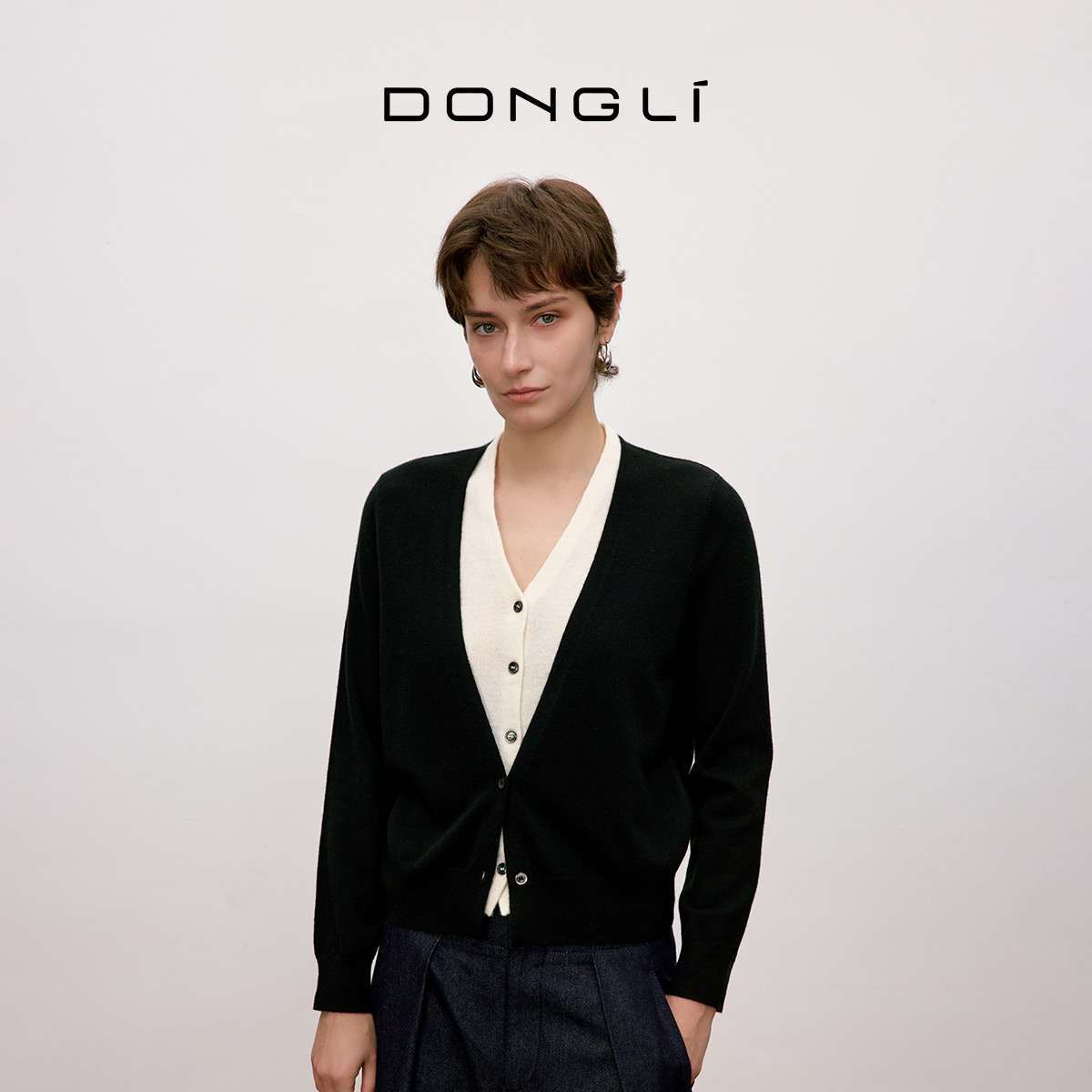 《王雪糕专属》东黎 山羊绒 V领慵懒松弛感通勤优雅假两件开衫5518