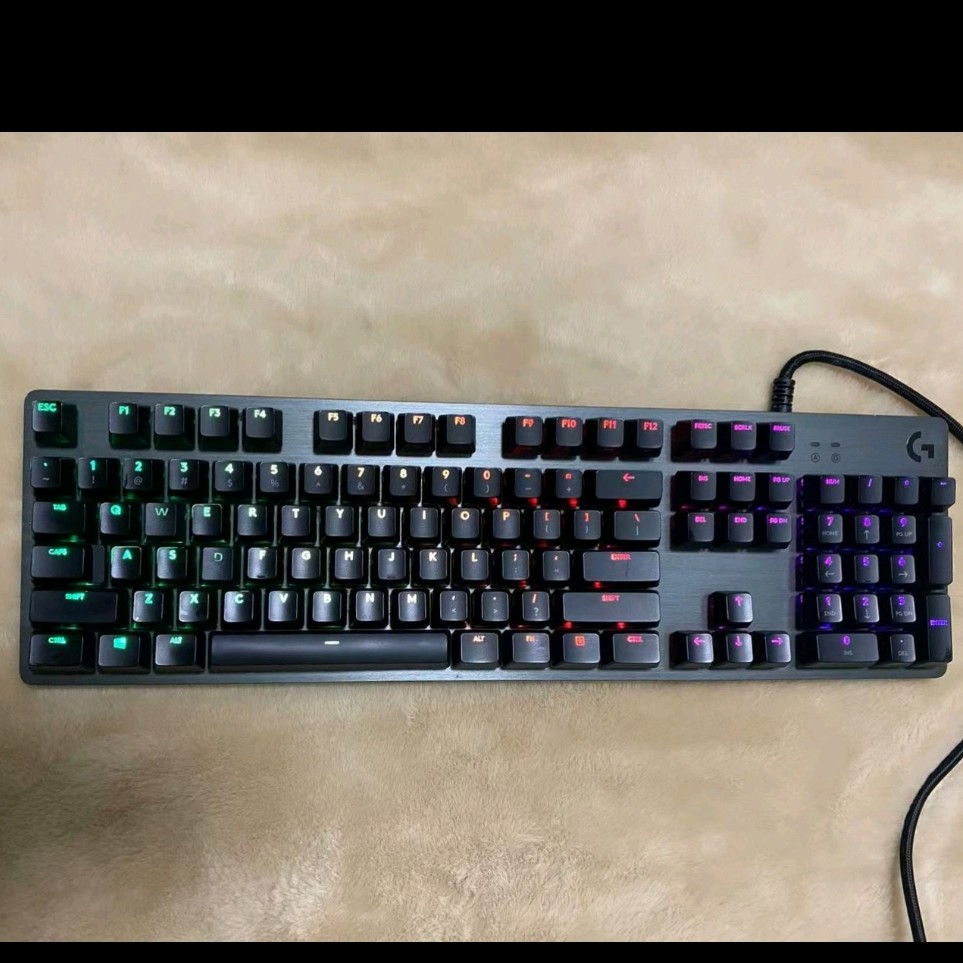 8新 Logitech/罗技 G512红轴静音RGB灯光机械键盘常用键有磨损