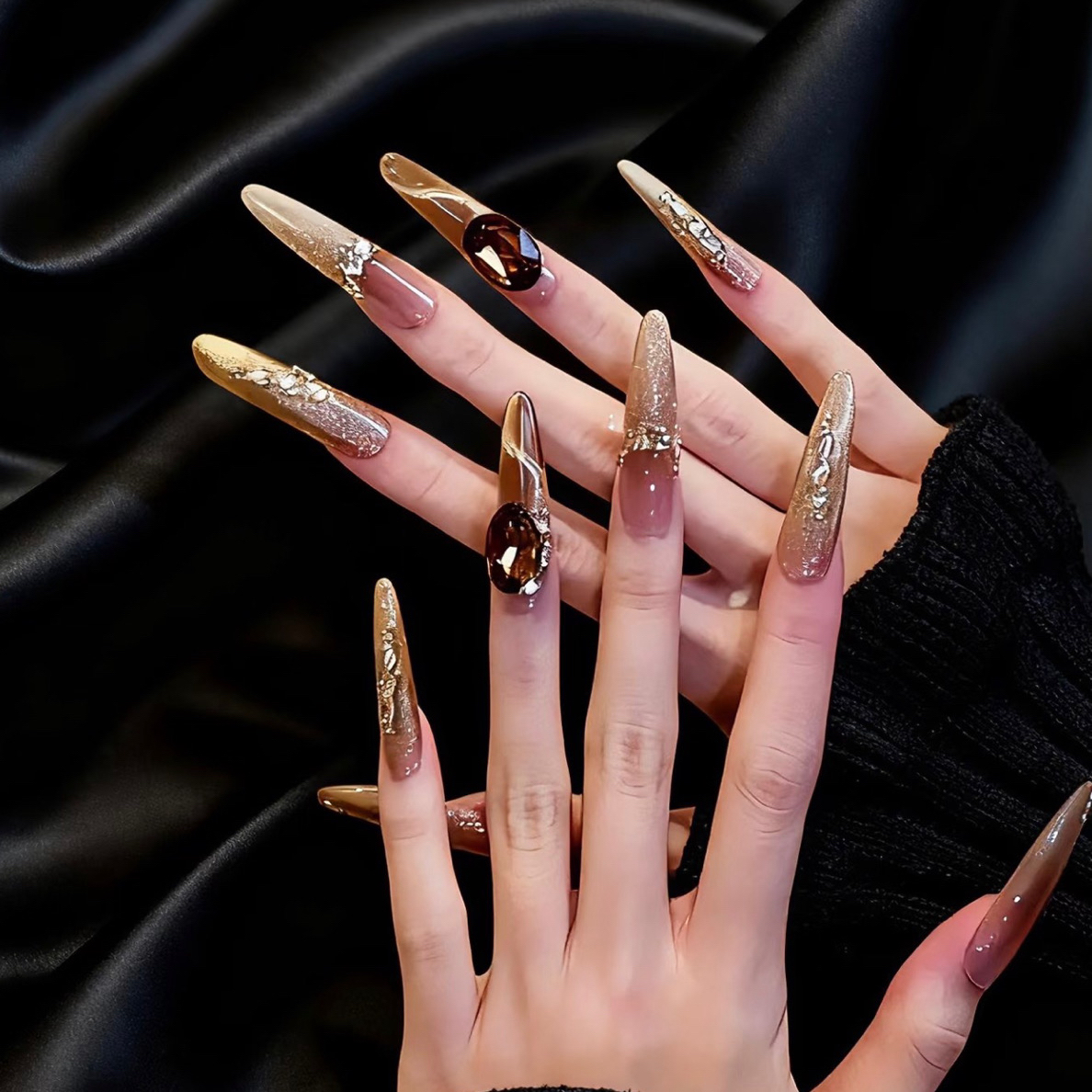 美拉德香槟爆闪堆钻美甲（两单包邮新疆西藏除外）