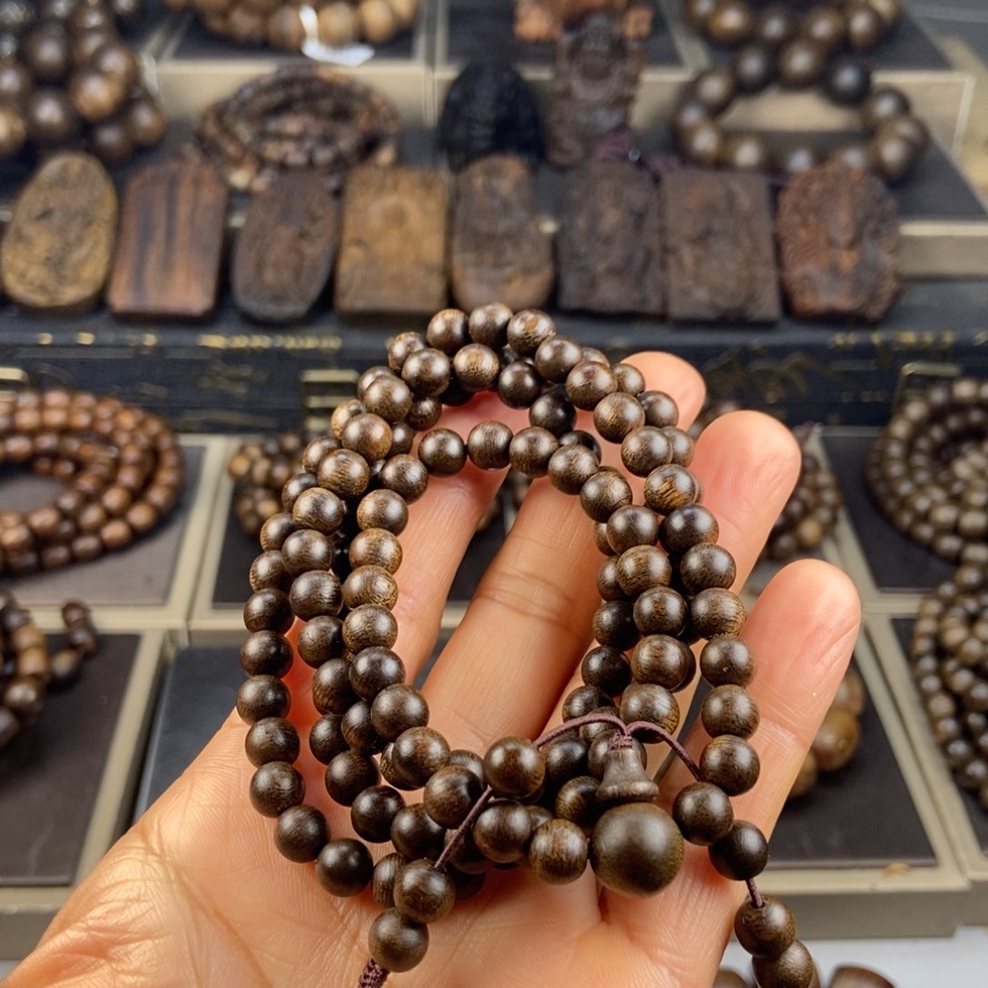 沉香手串鋼*越南芽庄白棋