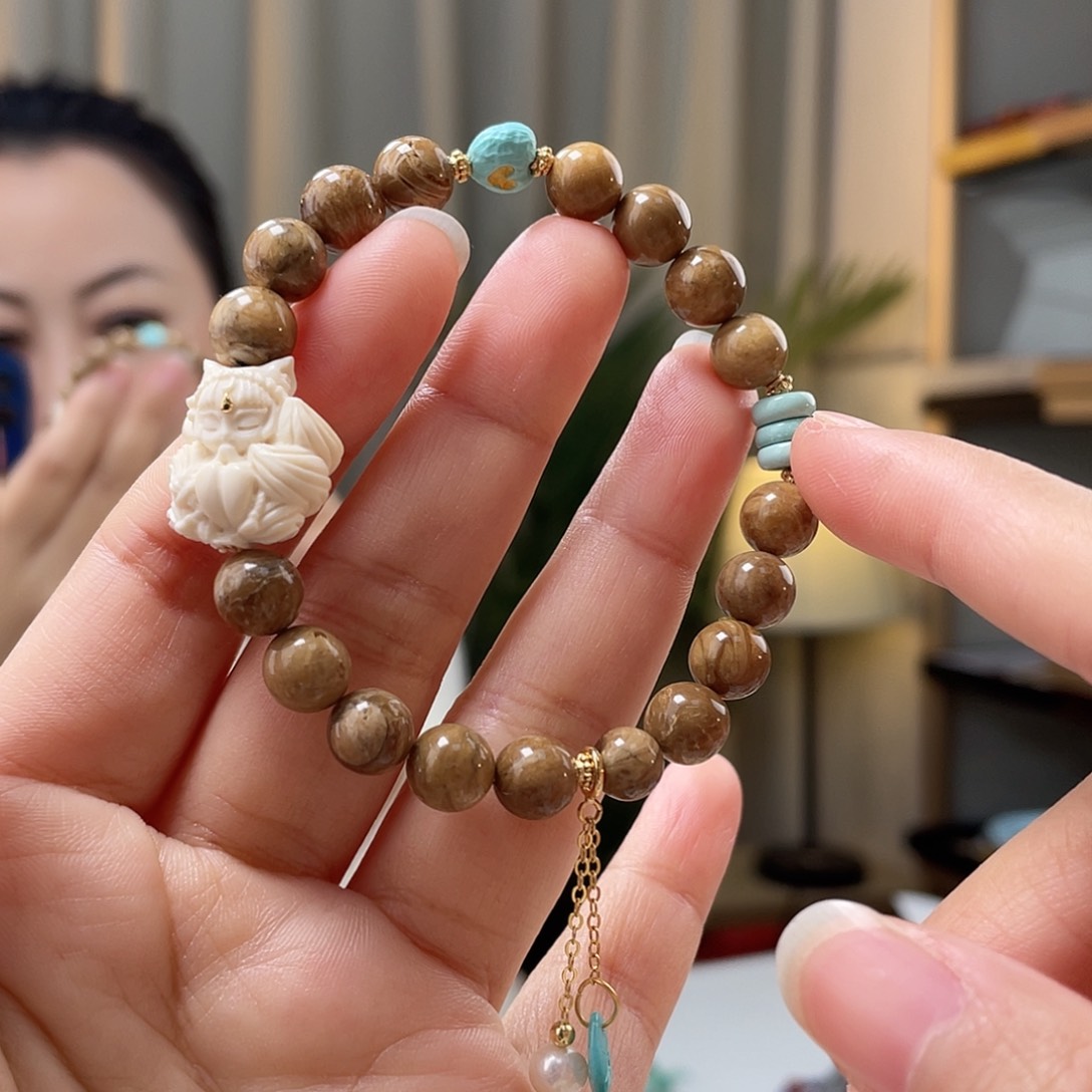 琥珀裸石未镶嵌蜜蜡手串