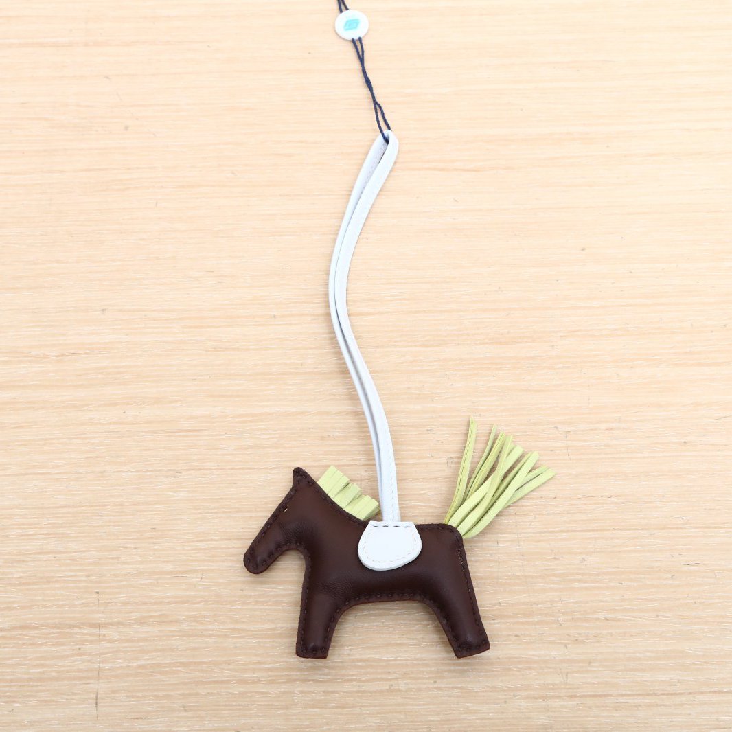 99新 Hermes/爱马仕 【小花念念】羊皮革 小飞马 挂件