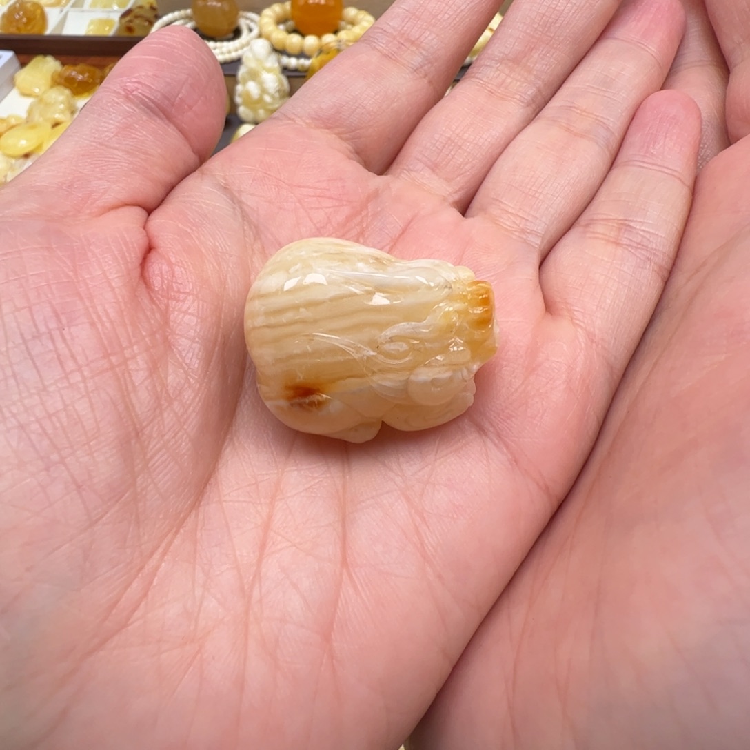 琥珀未镶嵌裸石蜜蜡