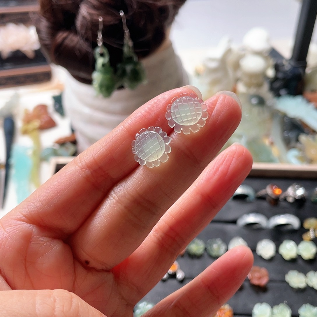 【闪购商品】未镶嵌岫玉发饰?****?