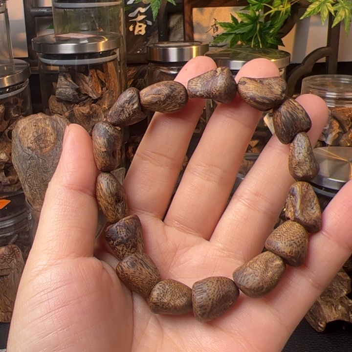 二***子沉香沉香碎屑奇楠醇化老料树丁12-15.8