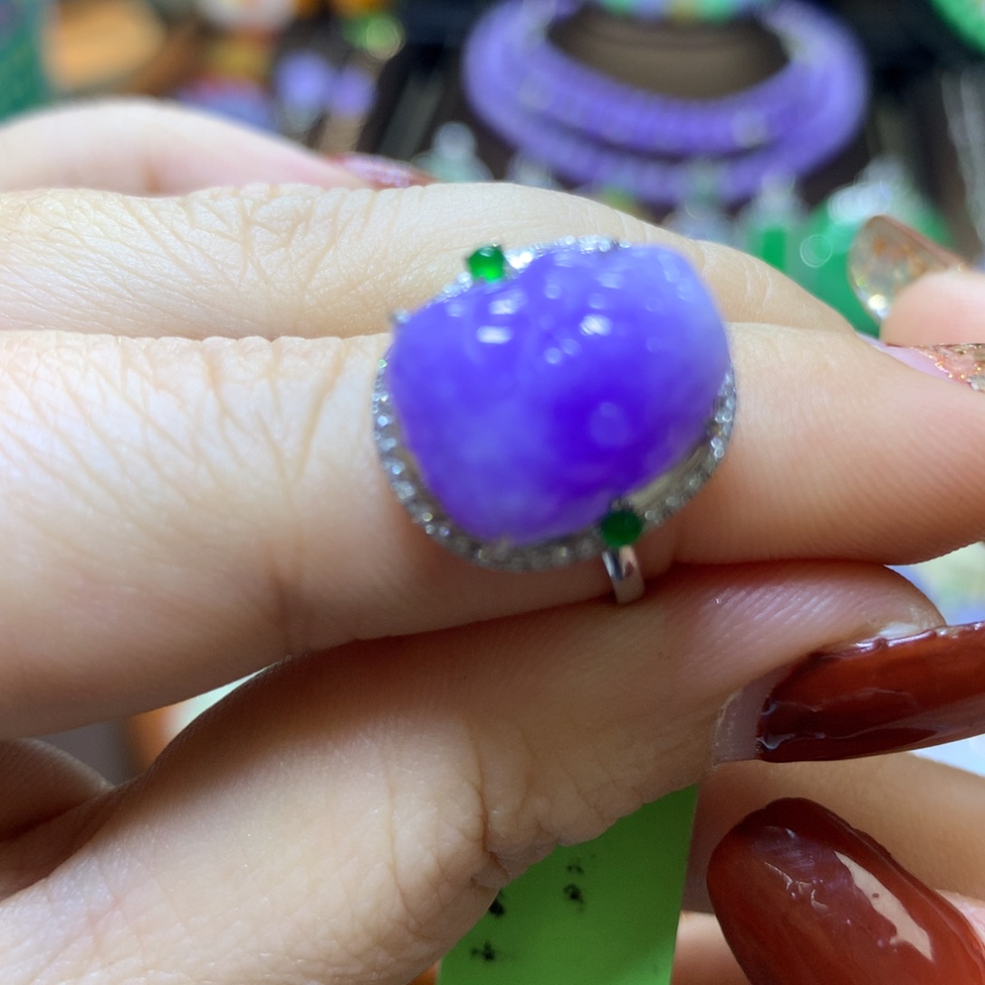 【闪购商品】翡翠颈饰18K金镶嵌?****翡翠