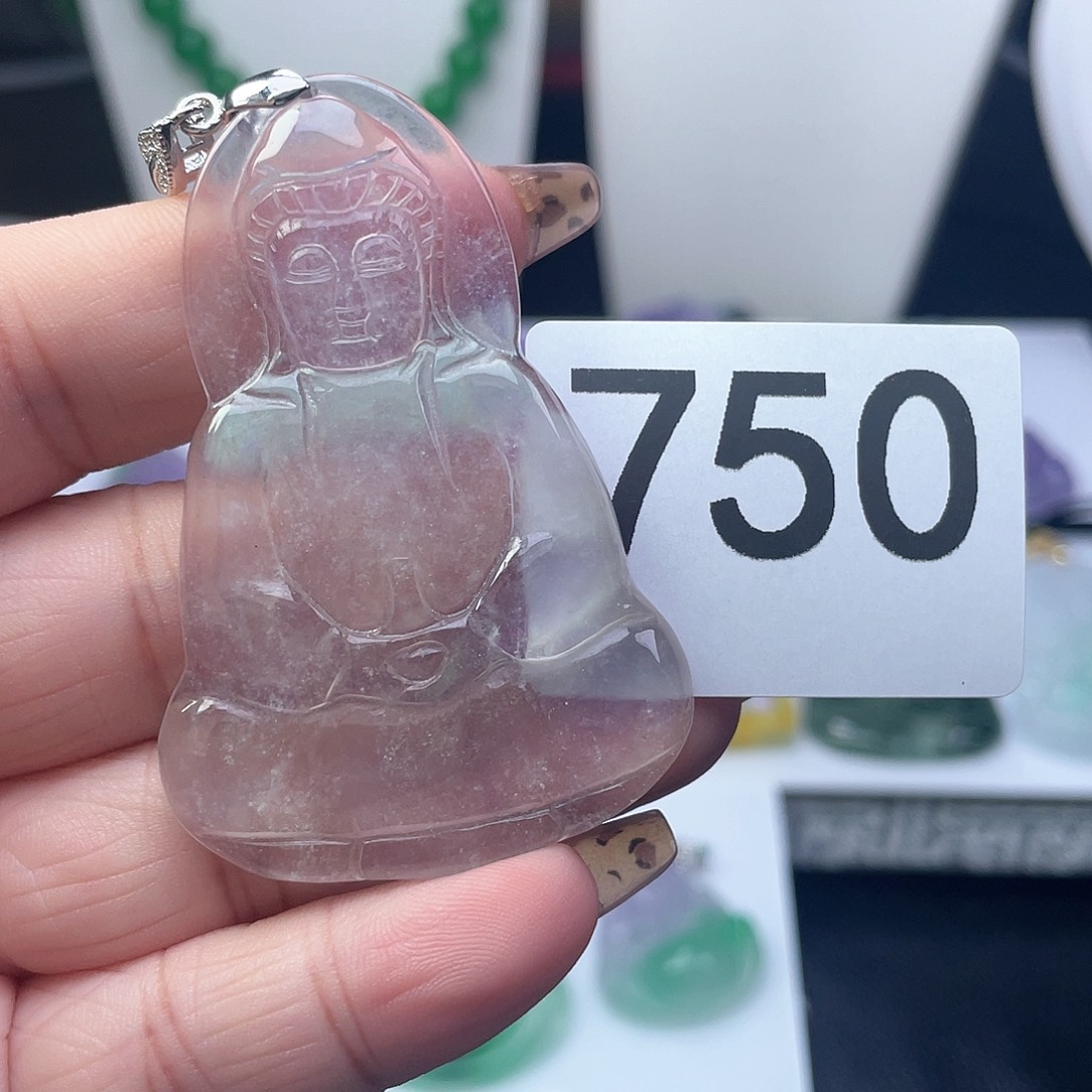 翡翠吊坠(赠链)未镶嵌