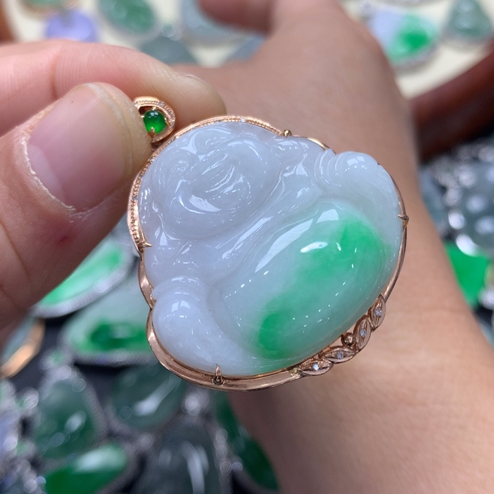 翡翠吊坠(不含链)18K金镶嵌