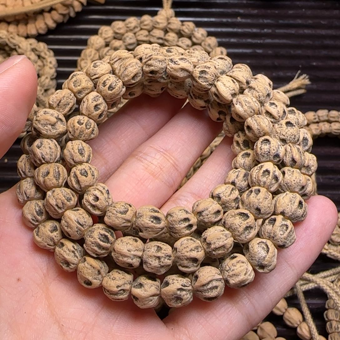 柏香籽/百香籽吊坠北****