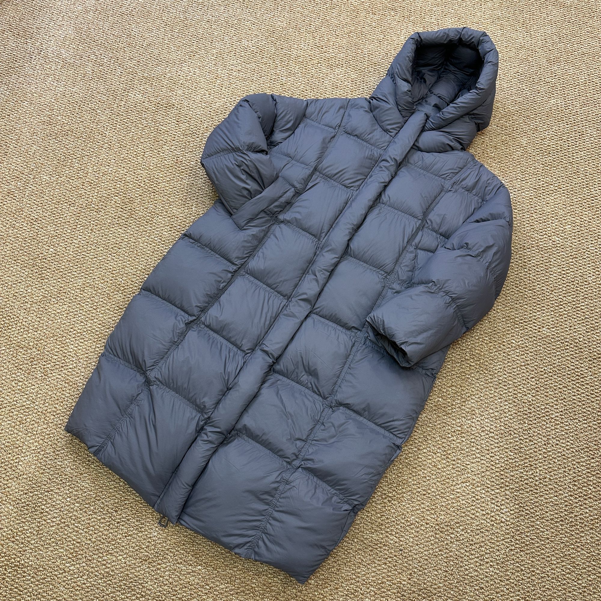 极简轻便鹅绒服拉链羽绒服女时尚加厚保暖长款