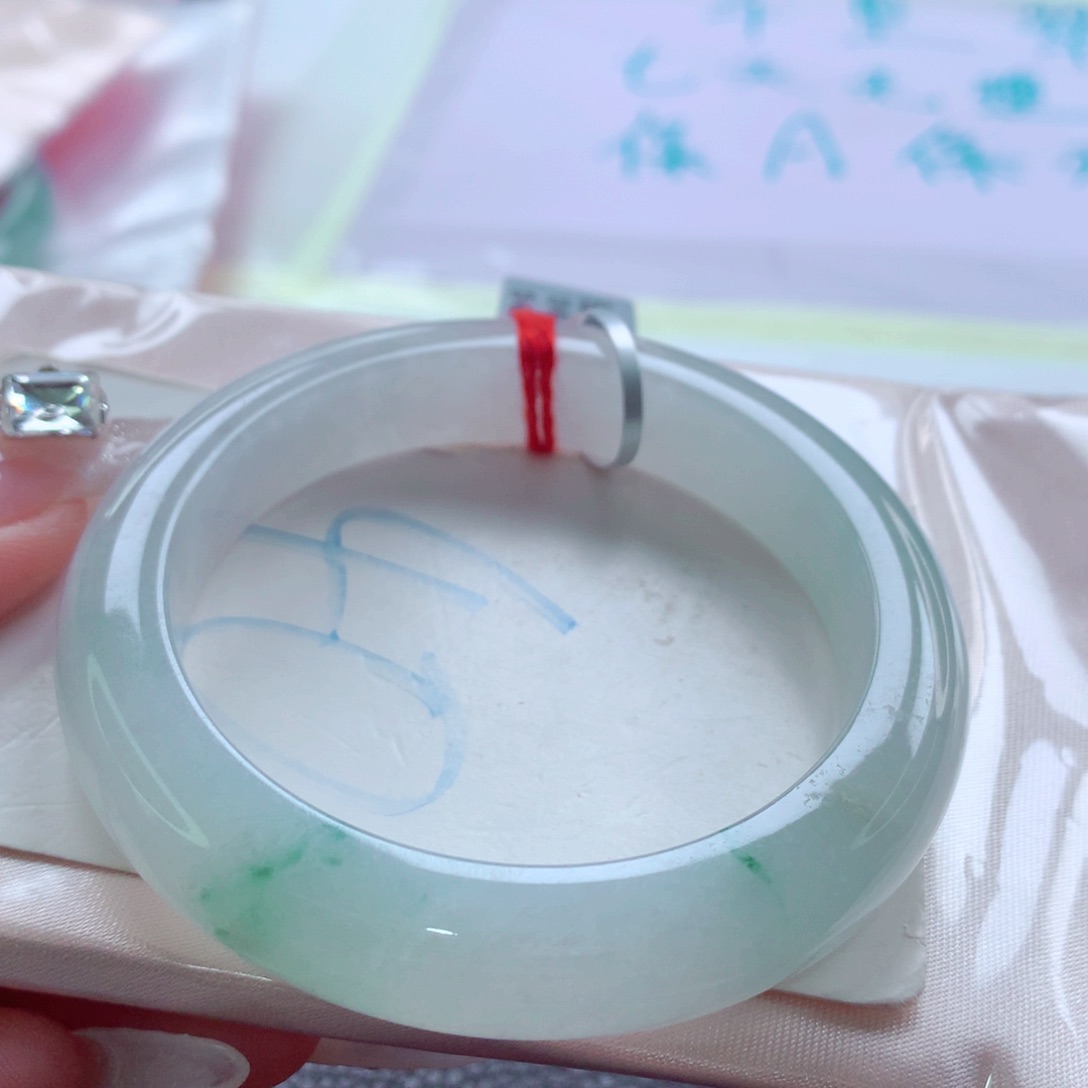 翡翠手镯未镶嵌天然缅甸翡翠A货手镯