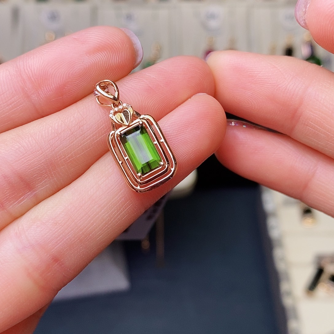 碧玺吊坠碧玺18K金镶嵌