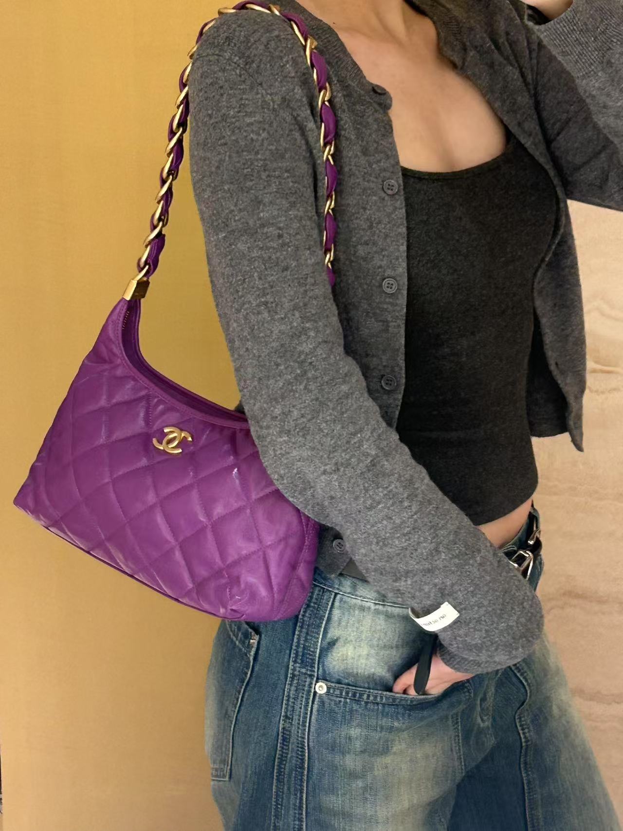 99新 Chanel/香奈儿 展会外场！24a紫金油蜡hobo包