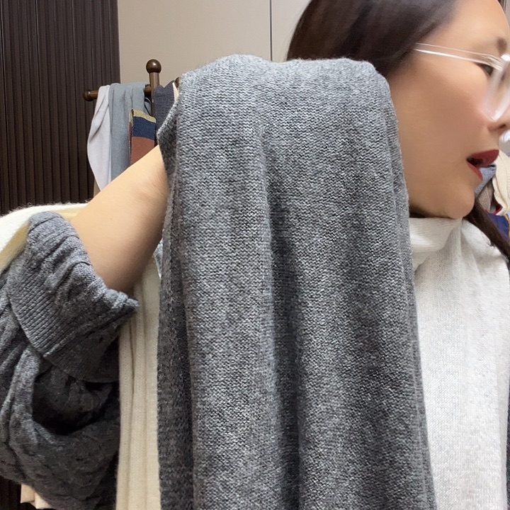 山羊绒中灰围巾8888888