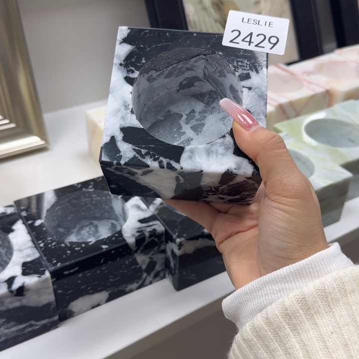 Yy2429。。。。。。。福利