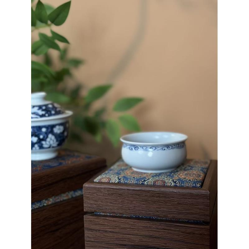 A460【蜕观堂】柴窑青花一鹭莲科炉式杯 容量60ml