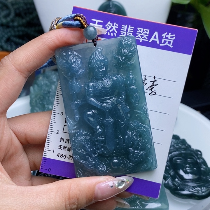 【闪购商品】翡翠颈饰未镶嵌11111111111