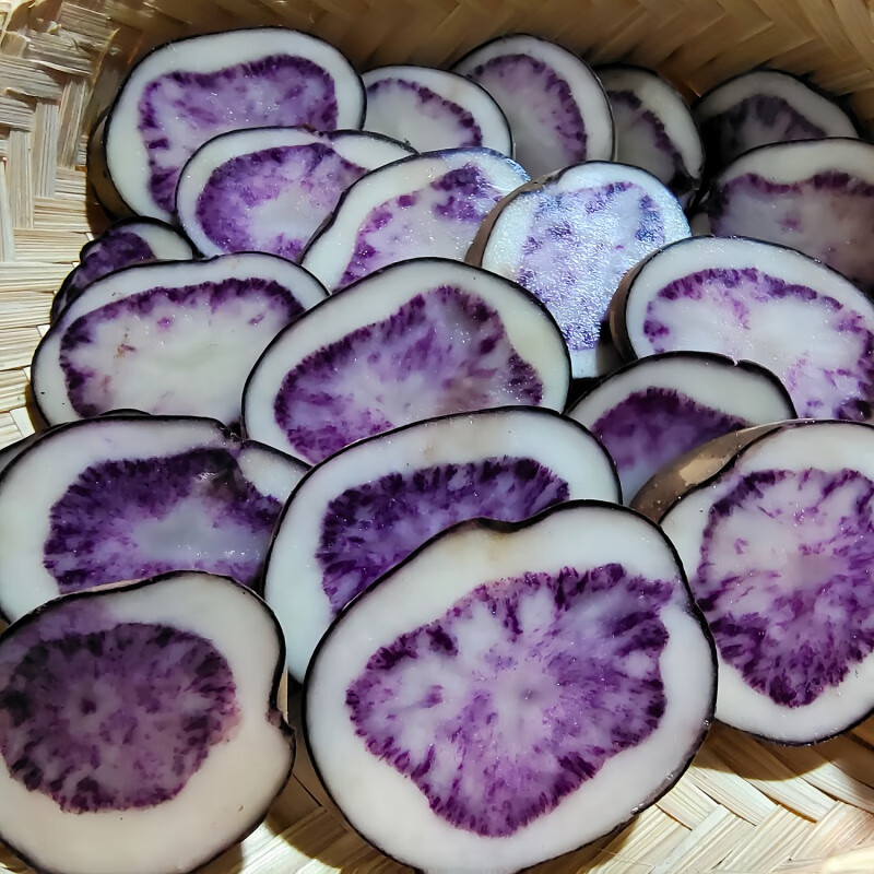 【小石榴专属】贵州特产乌洋芋洋芋新鲜紫土豆花心马铃薯