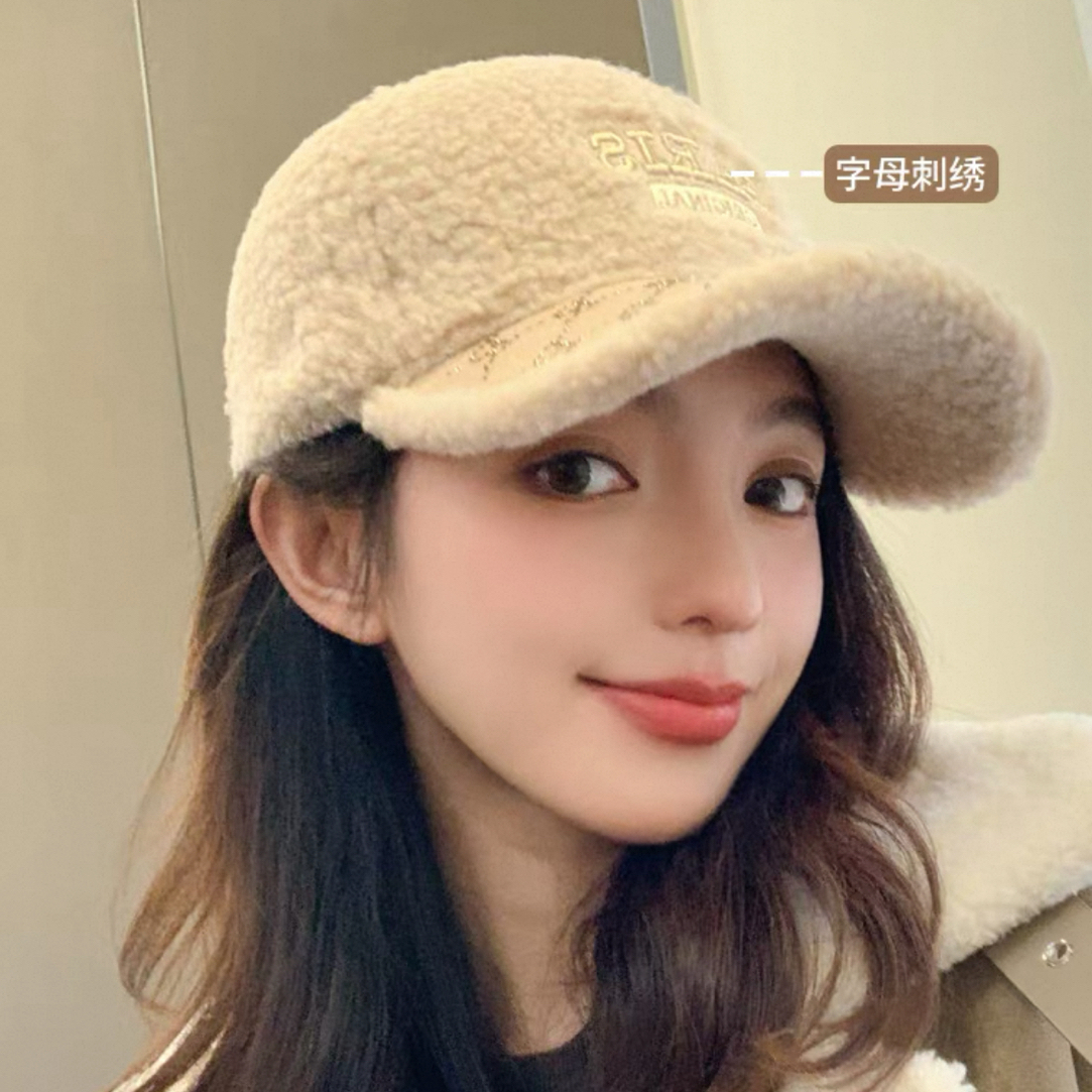 9号 韩版字母刺绣绒绒男女秋冬季保暖时尚显脸小棒球帽（无运费险）