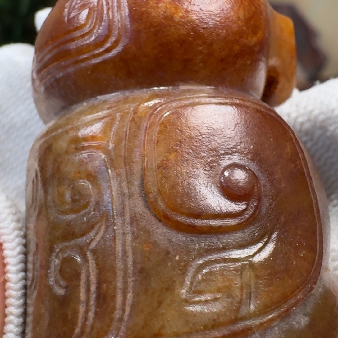 聚***堂和田玉（糖玉）未镶嵌挂件