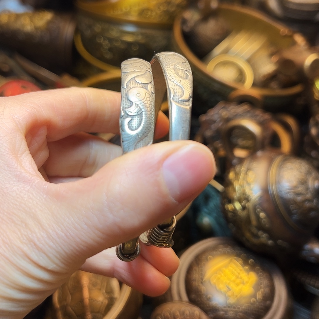 精美铜器工艺品等