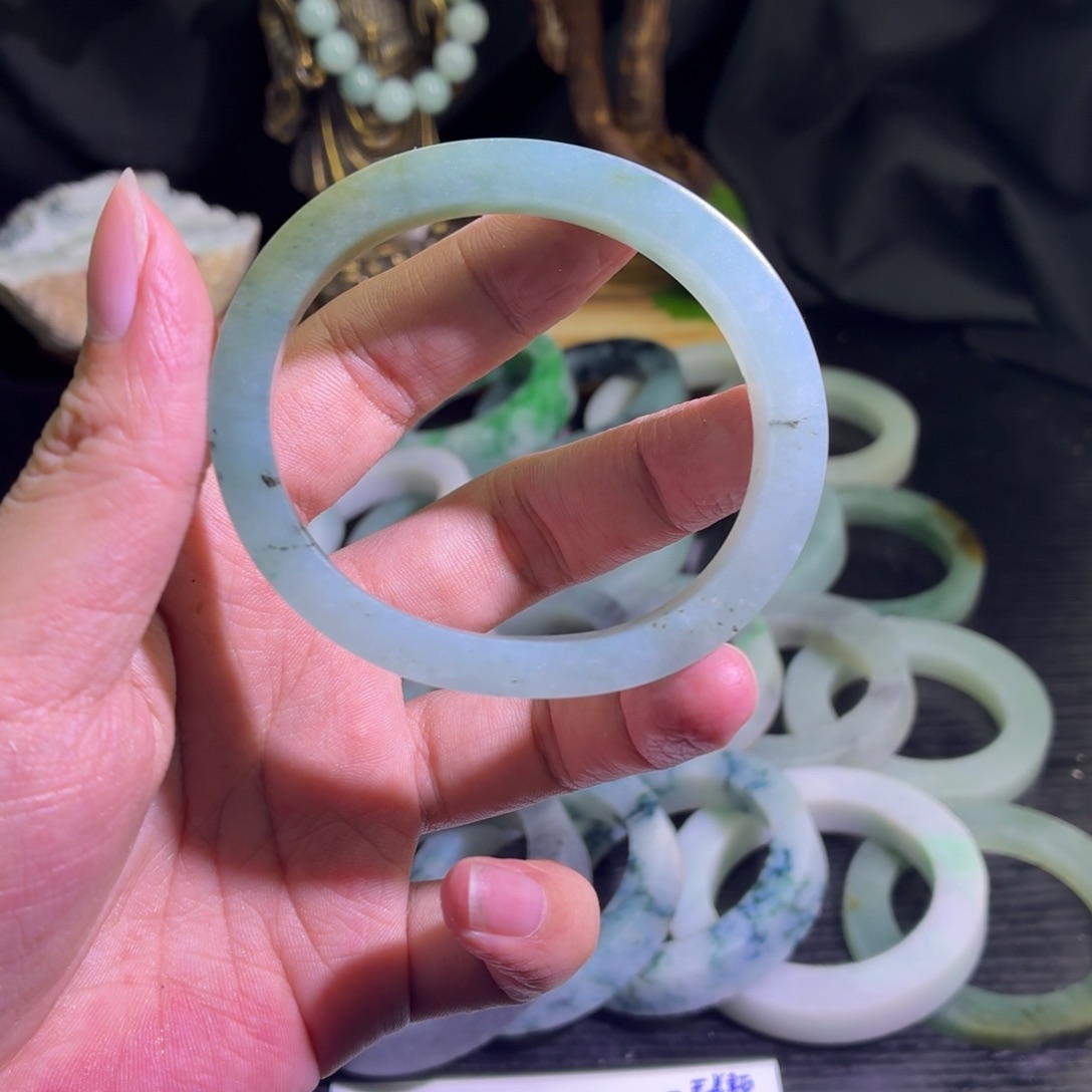 定制翡翠未镶嵌天然翡翠A货毛胚手镯定制