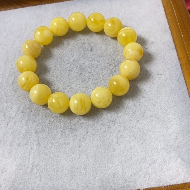 蜜蜡裸石未镶嵌串