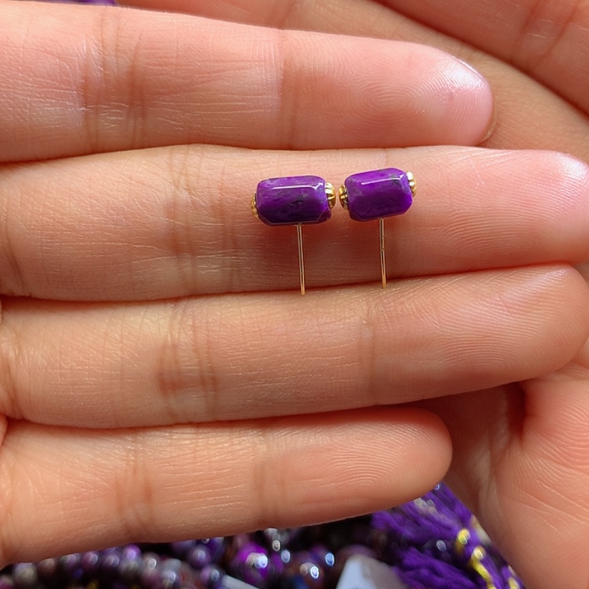 【闪购商品】苏纪石（舒俱来）耳钉18K金镶嵌