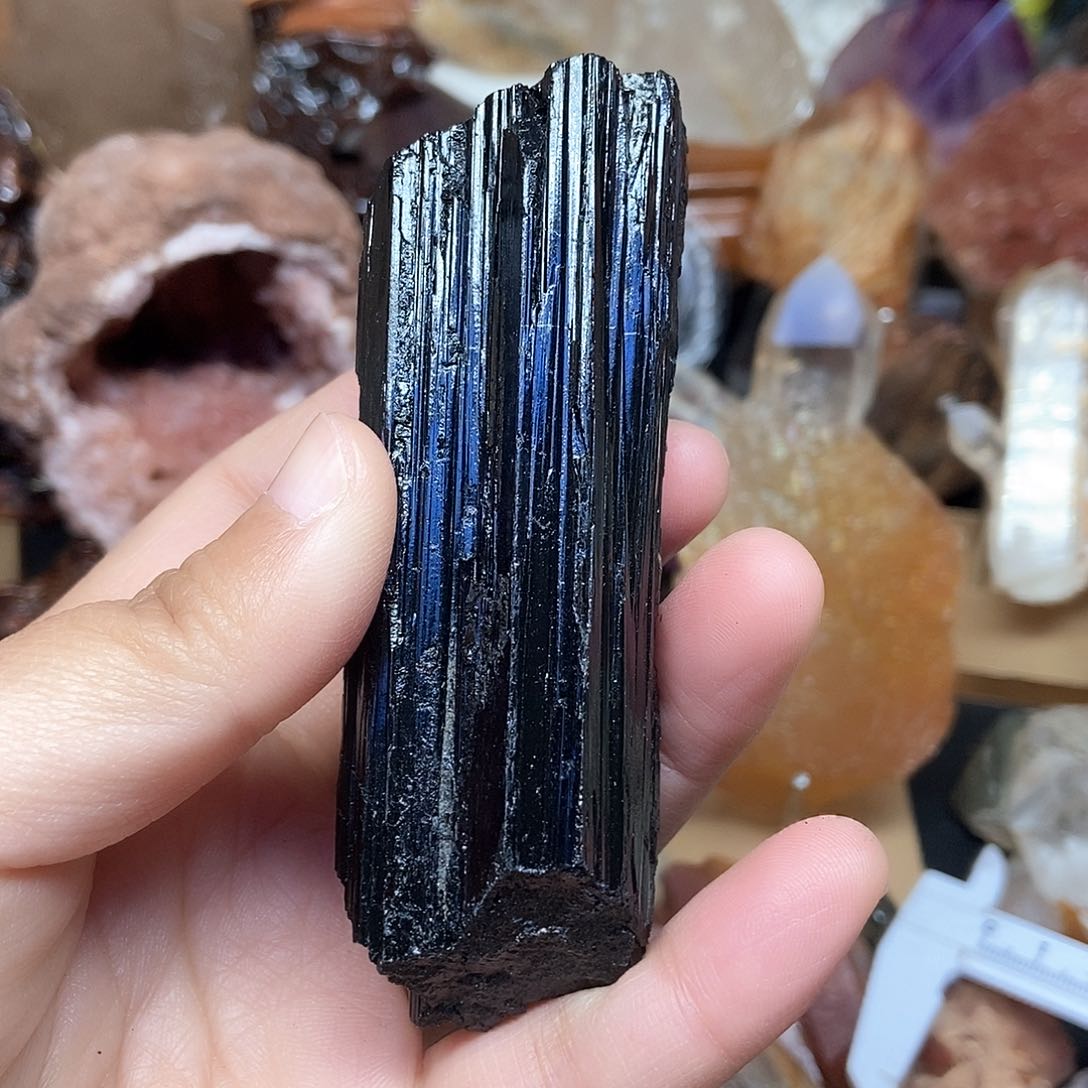 碧玺巴西黑碧玺未镶嵌