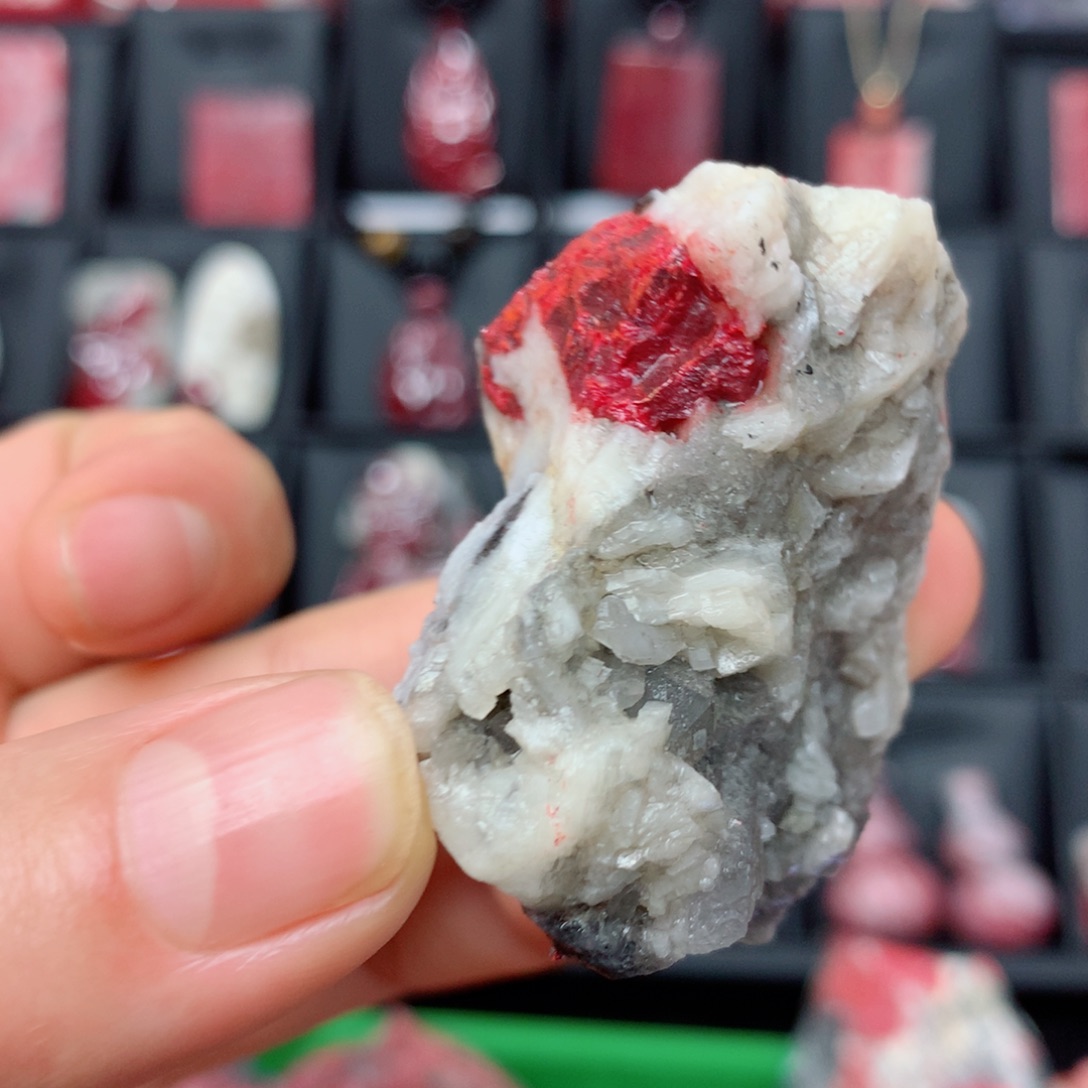 天然辰砂天然毛石